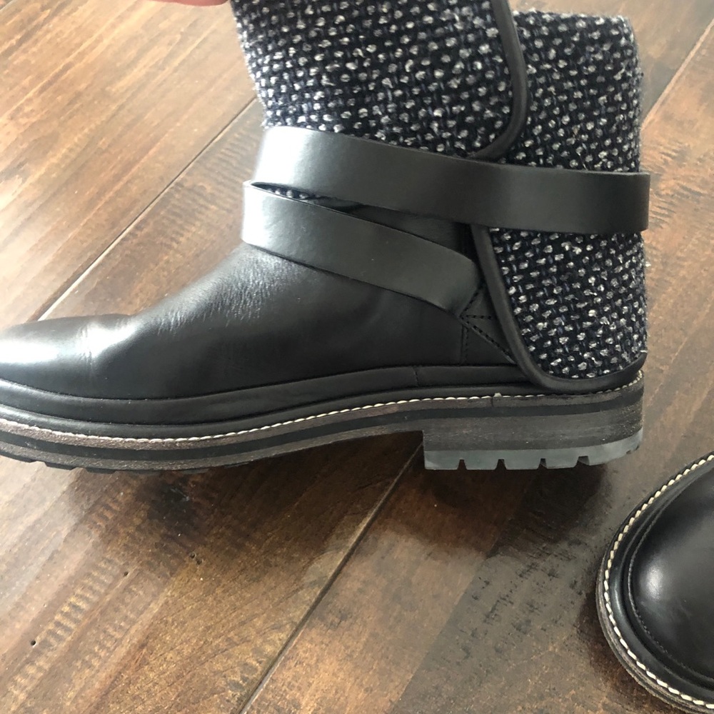 Authentic Chanel boots size 38.  Orig $1400.